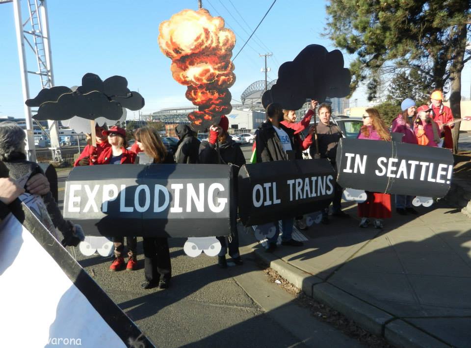 Exploding Oil Trains Currently Run Through Downtown Seattle