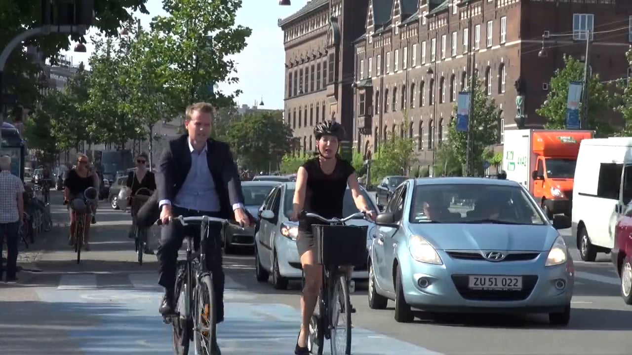Sunday Video: Copenhagen Love Bikes