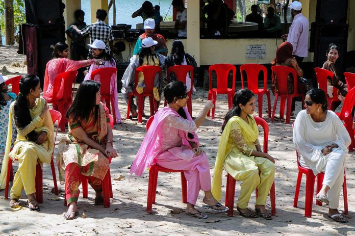 CCPC_students_playing_musical_chairs_at_Bandarban_(03)