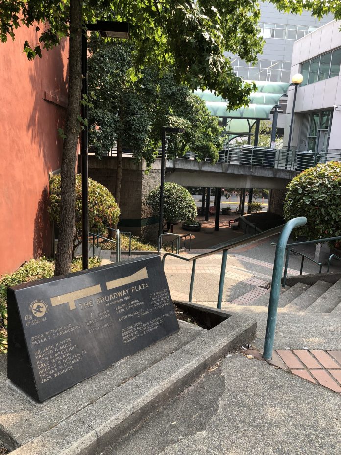 The Broadway Plaza