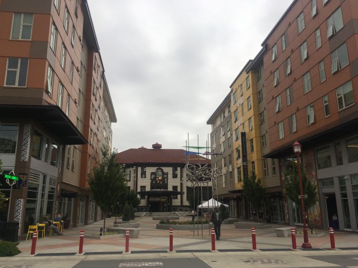 El Centro De La Raza