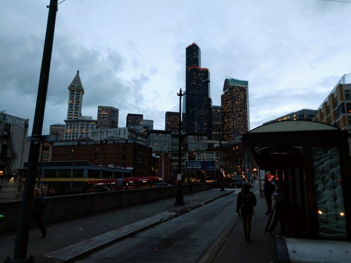 busstop4thave