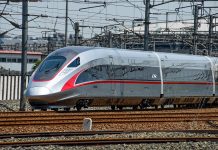 Washington House Democrats Propose Funding To Study High-Speed Rail, Other Critical Transportation Issues A CR400AF high-speed rail train in China. (Wikipedia / N509FZ)