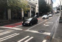 Mayor Durkan Recommends Boosting Wages for Ridehailing Drivers, but Union Wants More