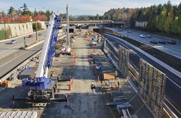1657px-Mercer_Island_Link_station_construction,_October_2017