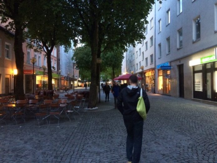 Easy to social distance on pedestrian streets. Easy to social distance on pedestrian streets.