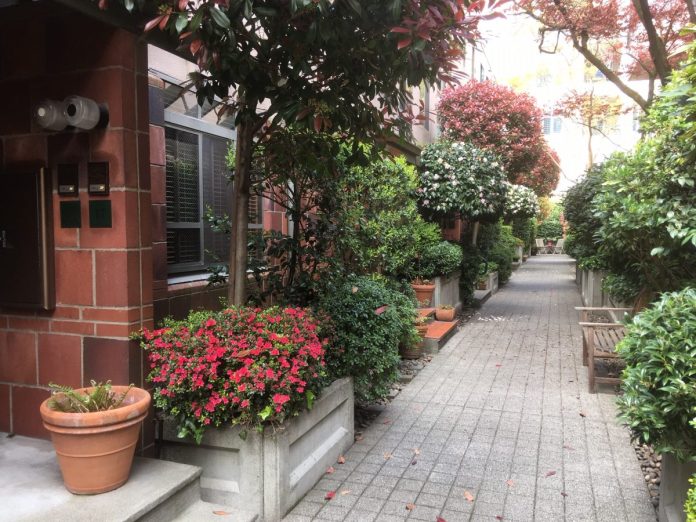 Market Place North townhouses