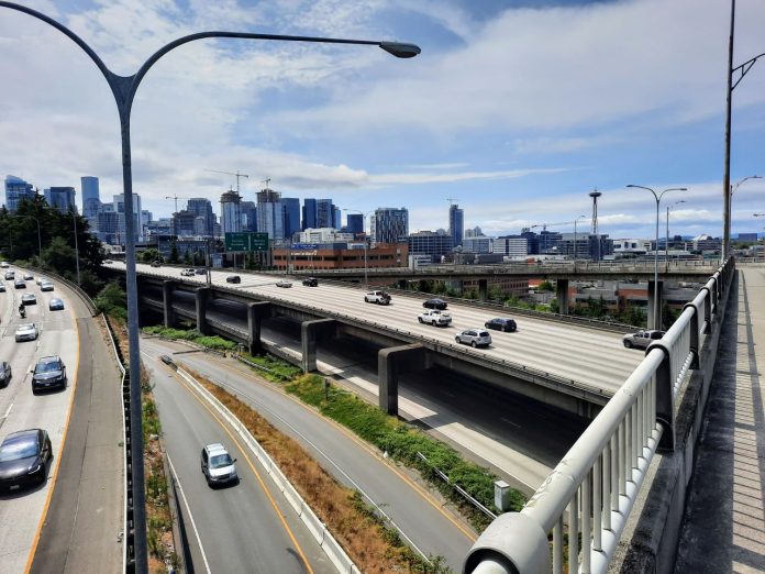 I-5 and skyline from Lakeview