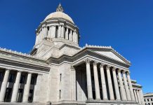 Washington Legislature Grapples with Slew of Bills Regulating AI The Capitol building in Olympia is marble colored and include pillars and a dome in the classic style.