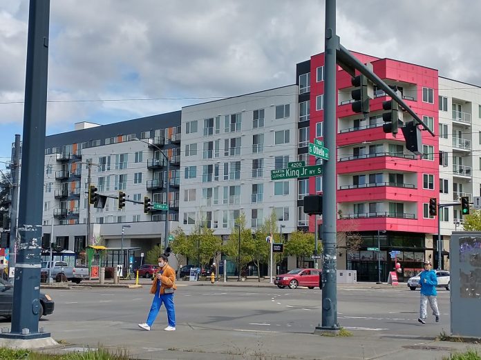 Intersetion MLK _ Othello Andrew Engelson The intersection of Dr. Martin Luther King Jr. Way and Othello Street.