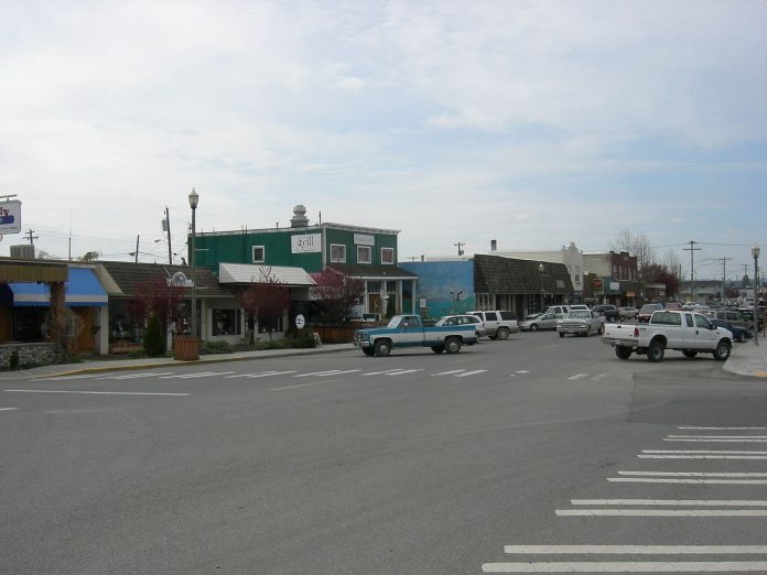 1280px-Stanwood_WA_Main_St
