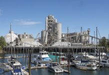 Exploring Industry and Nature on the Duwamish