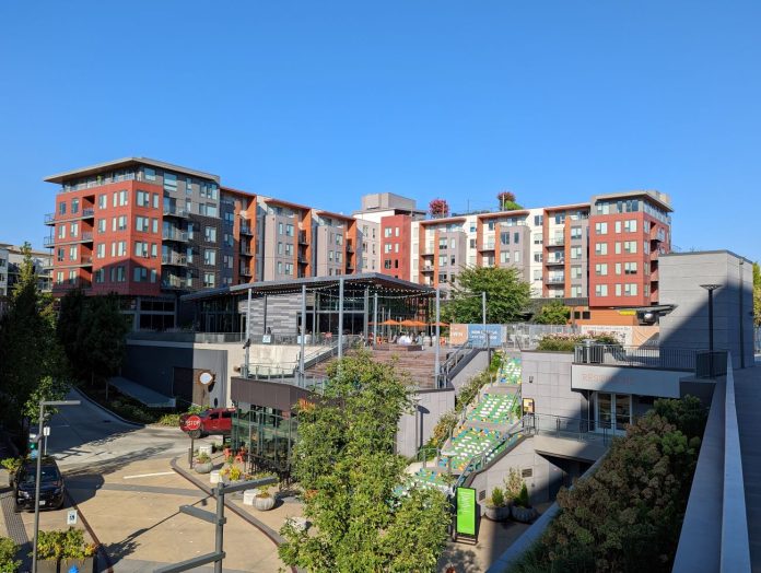 PXL_20220918_234437013 Kirkland Urban E & F with Phase 2 under construction