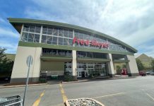 Op-Ed: How to Confront Fred Meyer Closures and Guarantee Food Access