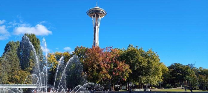 IMG_20231004_161355007 Trees in fall colors with the International Fountain and the Space Needle.