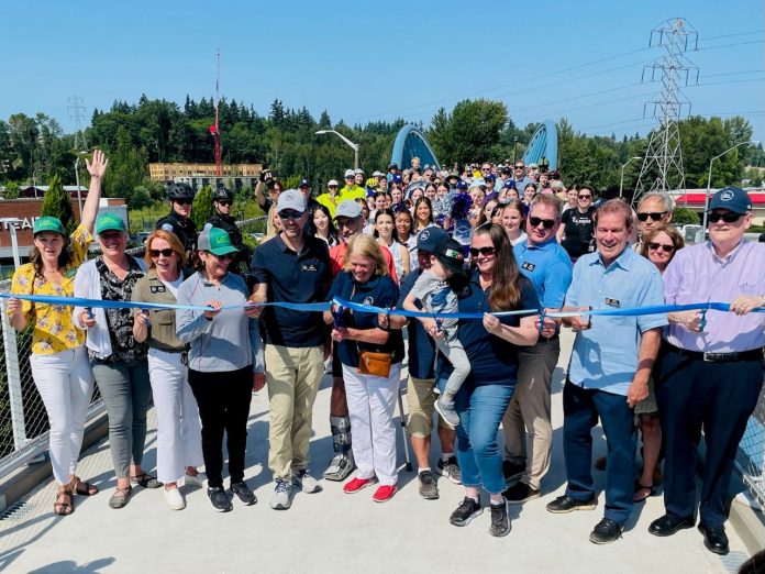 amy-totem-lake-connector-ribbon-cutting
