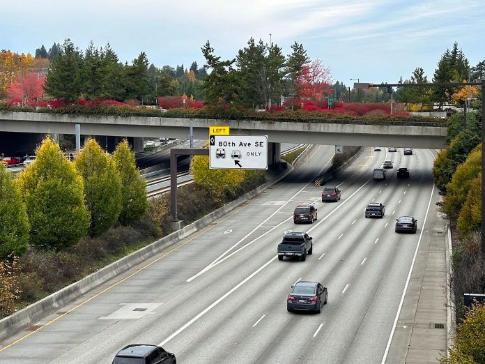 Mercer Exit from I-90_4 i-90 traffic under the Mercer Island lid at the HOV off-ramp to the island.