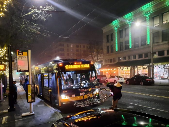 Route 40 bus in the Ballard night fog by Doug Trumm