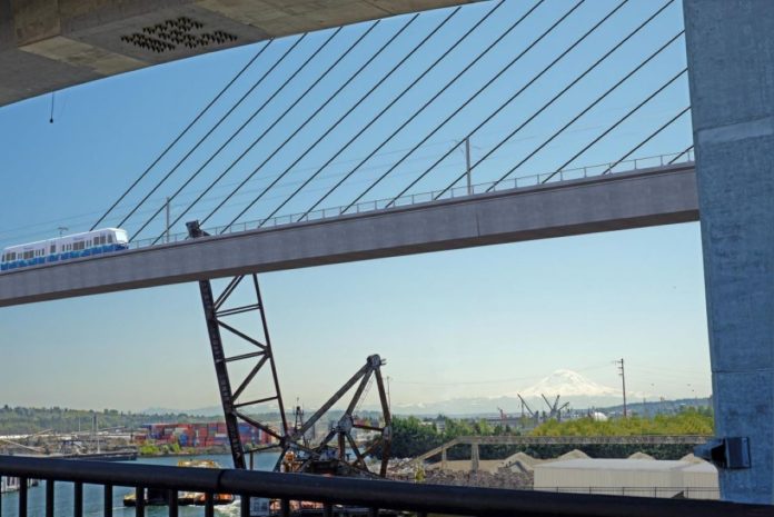 Cable-stayed bridge for West Seattle Link render HNTB