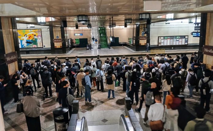 Westlake Station crowds