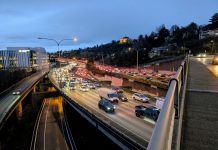 Op-Ed: Revive I-5 Is the Missed Off-Ramp from Car Dependence The I-5 view from the Lakeview Boulevard bridge looking north with bumper to bumper traffic at dusk.