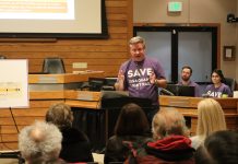 Eastsiders Pack ‘Save Issaquah Light Rail’ Rally